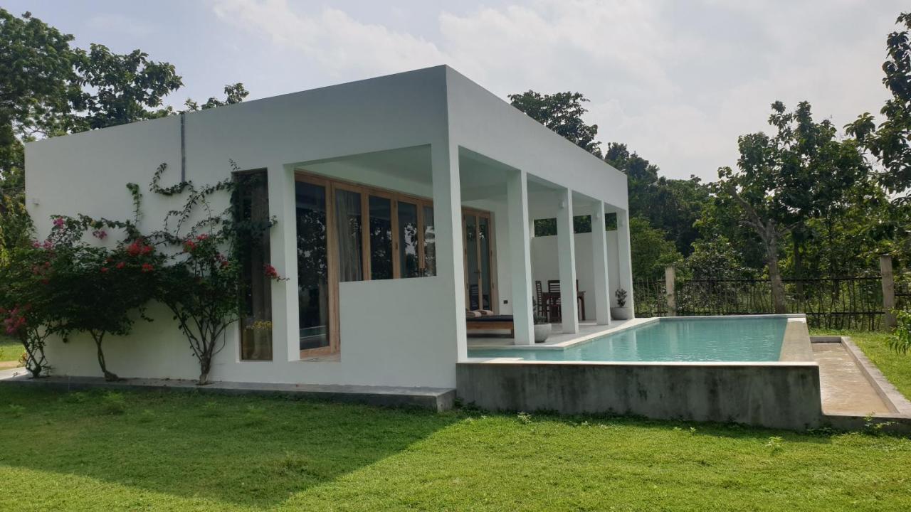 Giri Villa Тангалле Екстер'єр фото